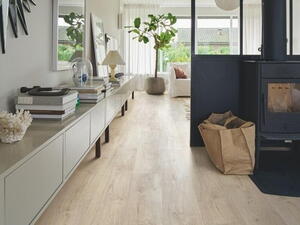 Pergo Modern Plank Vinyl - Light Village Oak