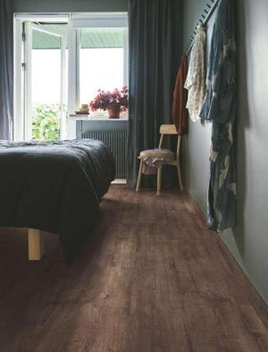 Pergo Modern Plank Vinyl - Brown Lodge Oak