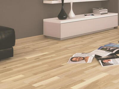 Trægulv - Ask 3-stav Lamelparket, Standard, Hvid matlak