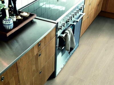 Pergo Modern Plank Vinyl - Beige Washed Oak 