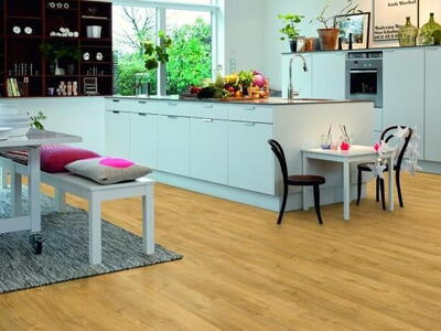 Pergo Modern Plank Vinyl - Natural Village Oak 
