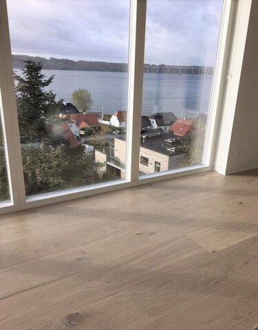 FloorMaster Herregårdsplank - Eg neutral mat lak 260 mm.