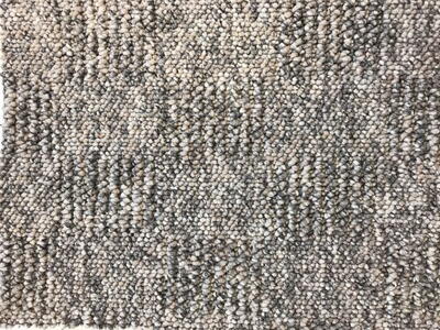 Quattro - Grå, gulvtæppe 