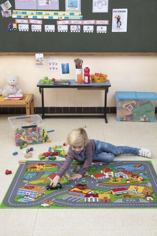 Gulvtæppe med vejbaner - Quiet Town