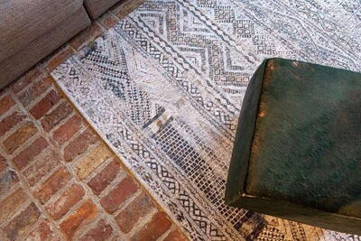 Antiquarian - Kilim, Medina White 