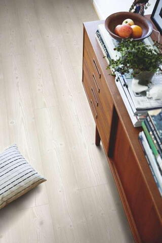 Pergo Modern Plank Vinyl - Nordic White Pine 