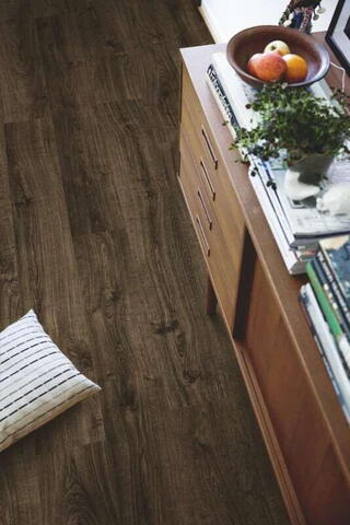 Pergo Modern Plank Vinyl - Black City Oak