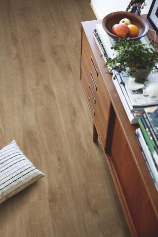 Pergo Modern Plank Vinyl - Dark Highland Oak 