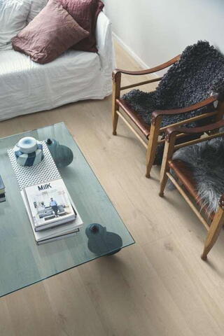 Pergo Modern Plank Vinyl - Sand Beach Oak 