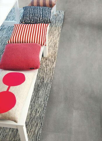 Pergo Classic Plank Vinyl - Dark Grey Concrete 