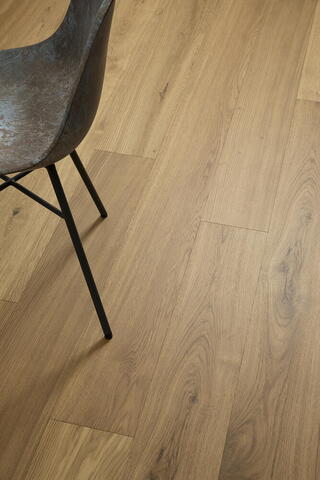 Bjelin hærdet eg, EKVALLA bred planke, naturel matlak