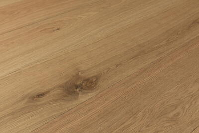 Bjelin hærdet eg, KVARNBY bred planke, naturel matlak 