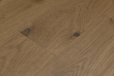 Bjelin hærdet eg, GANTOFTA bred planke, brun matlak