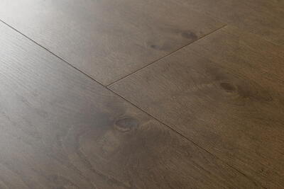 Bjelin hærdet eg, TOLLARP bred planke, mørkebrun matlak 