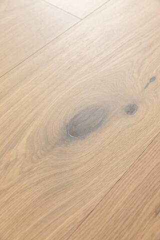 Bjelin hærdet eg, MARIEHOLM bred planke, lys matlak 