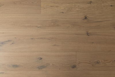 Bjelin hærdet eg, NILSTORP bred planke, lys matlak 