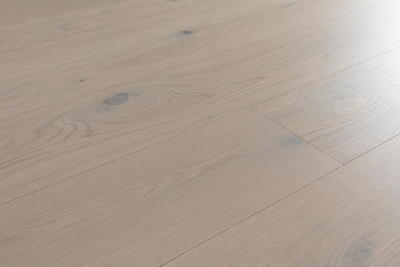 Bjelin hærdet eg, SANDBY Bred planke, hvid matlak 