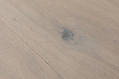 Bjelin hærdet eg, SANDBY Bred planke, hvid matlak 