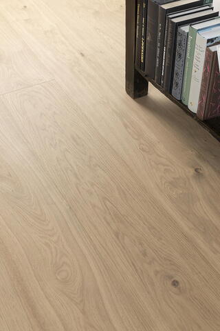 Bjelin hærdet eg, SVANSHALL bred planke, lys hårdvoks-olie 