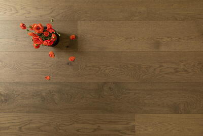 Bjelin hærdet eg, FARHULT bred planke, mørkebrun hårdvoks-olie 