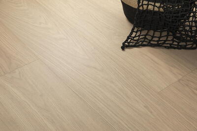 Bjelin hærdet eg, HOFTERUP bred planke, grå hårdvoks-olie 