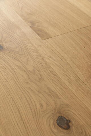 Bjelin hærdet eg, BRUNNBY bred planke, naturel hårdvoks-olie 