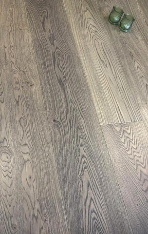 FloorMaster Herregårdsplank - Eg Antikgrå mat lak