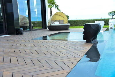 Bambus x-treme® - Chevron sildeben terrasseplanker