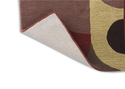 Red pale green 095203