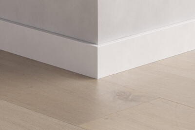 Fodlister lige , hvid 12x58x2400 mm,