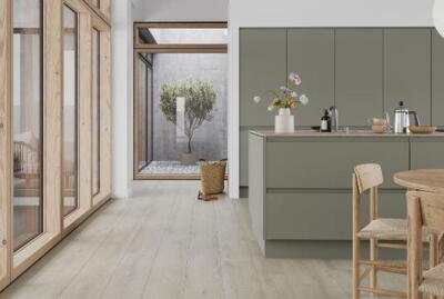 Moland Bastion Vinyl Wideplank, Perlegrå eg