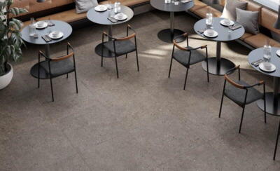 Unicomstarker Polestar Space 80x80 cm. flise