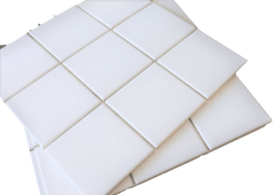 FD Basic hvid mat flise på net 97x97 mm.