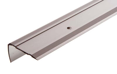 53x30 mm. Trappeforkant - midthullet