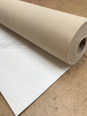 Hvid Løber i filt - 2 meter bredde - REST 300X200 CM